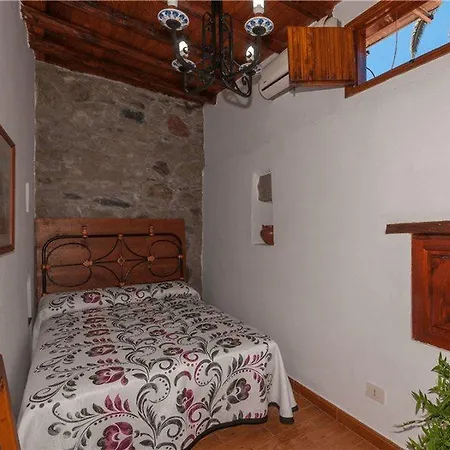 Hotel Naranjillos San Bartolomé